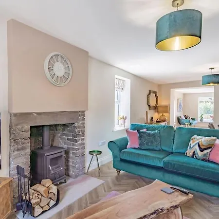 Northdene - 5 Star District