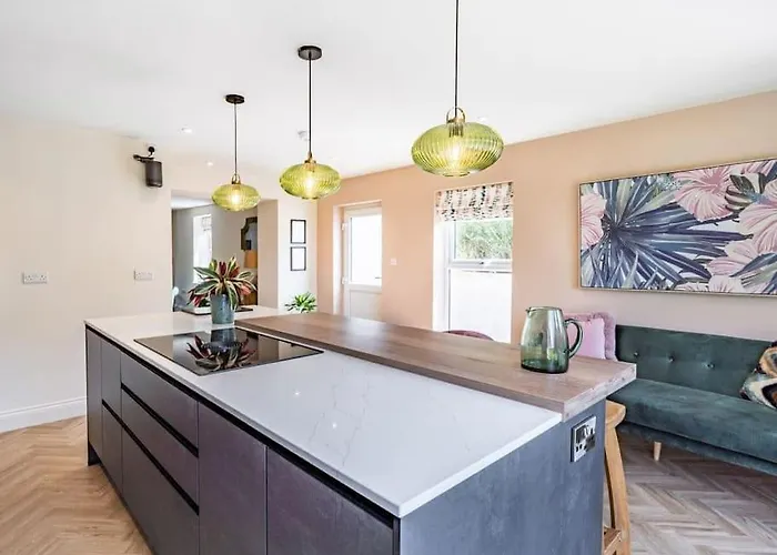 Northdene - 5 Star District בית נופש