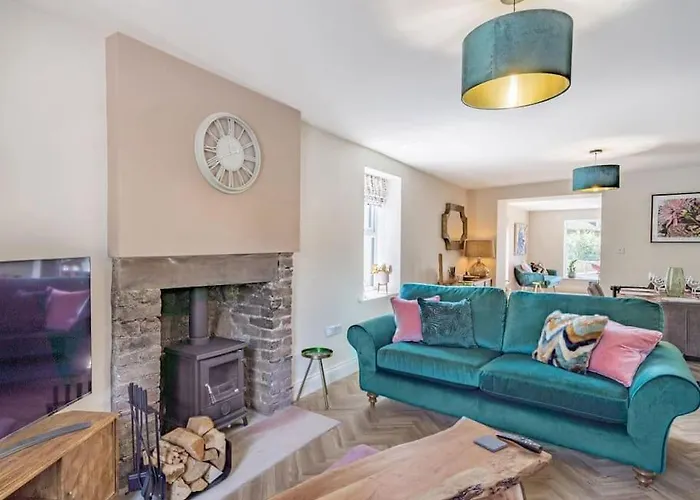 Northdene - 5 Star District